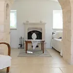 Nyaraló Trullamia, Trullo Storico Con Piscina *