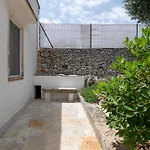 Trullamia, Trullo Storico Con Piscina Cisternino