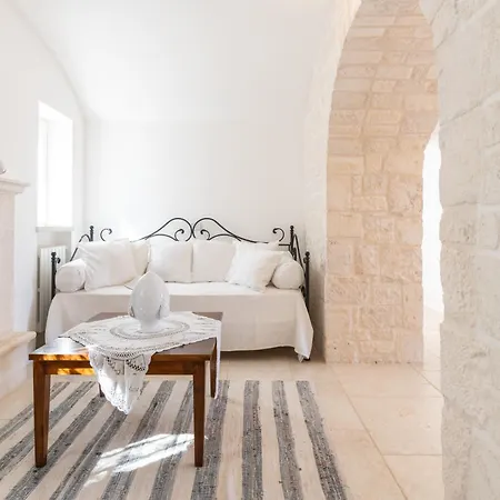 Ferienhaus Trullamia, Trullo Storico Con Piscina *