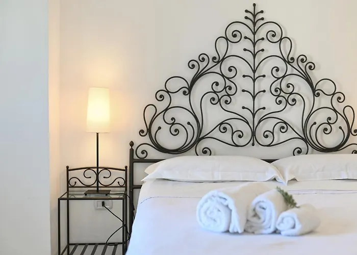 Trullamia, Trullo Storico Con Piscina בית נופש צ'יסטרנינו