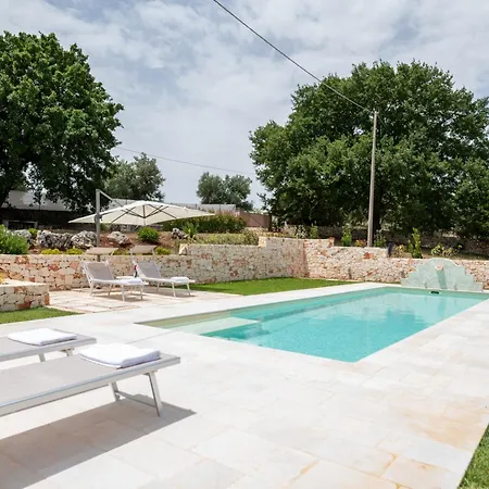 Trullamia, Trullo Storico Con Piscina Holiday home *
