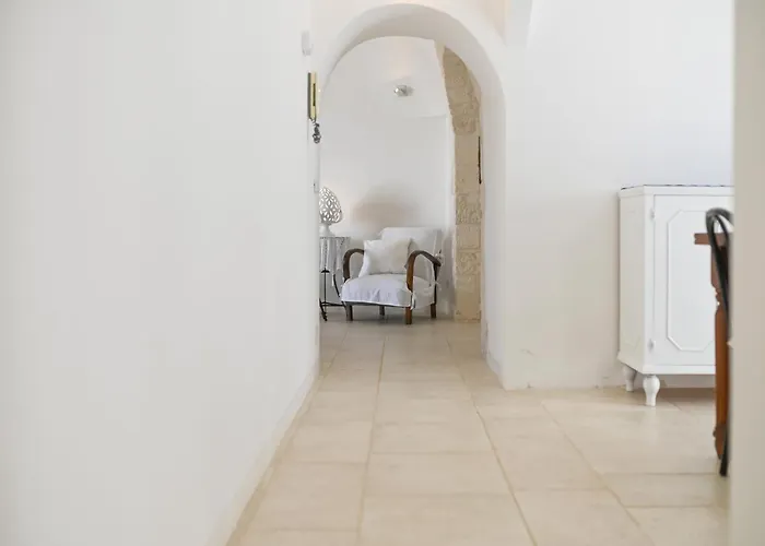 Vakantiehuis Trullamia, Trullo Storico Con Piscina Cisternino